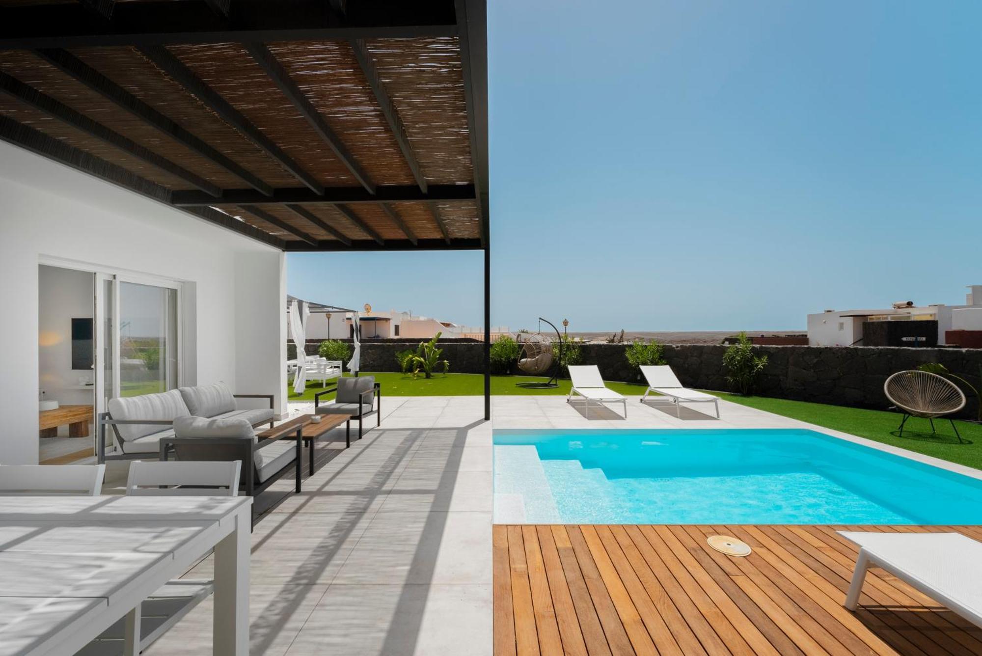 Casa Menta. Relaxing Corner In Front Of The Ocean Playa Blanca (Lanzarote)